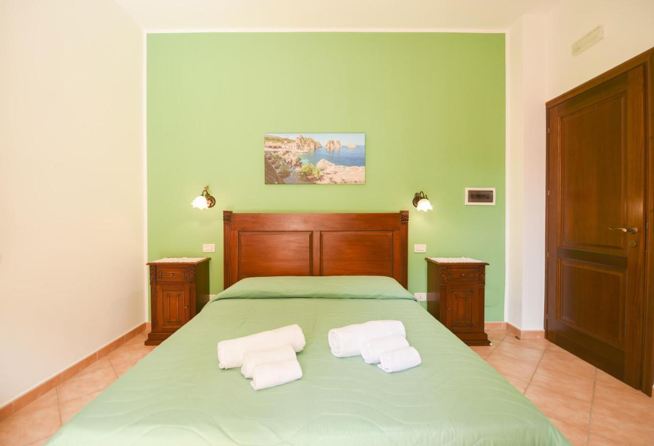 Bed and Breakfast Aurora Castelluzzo Exterior foto