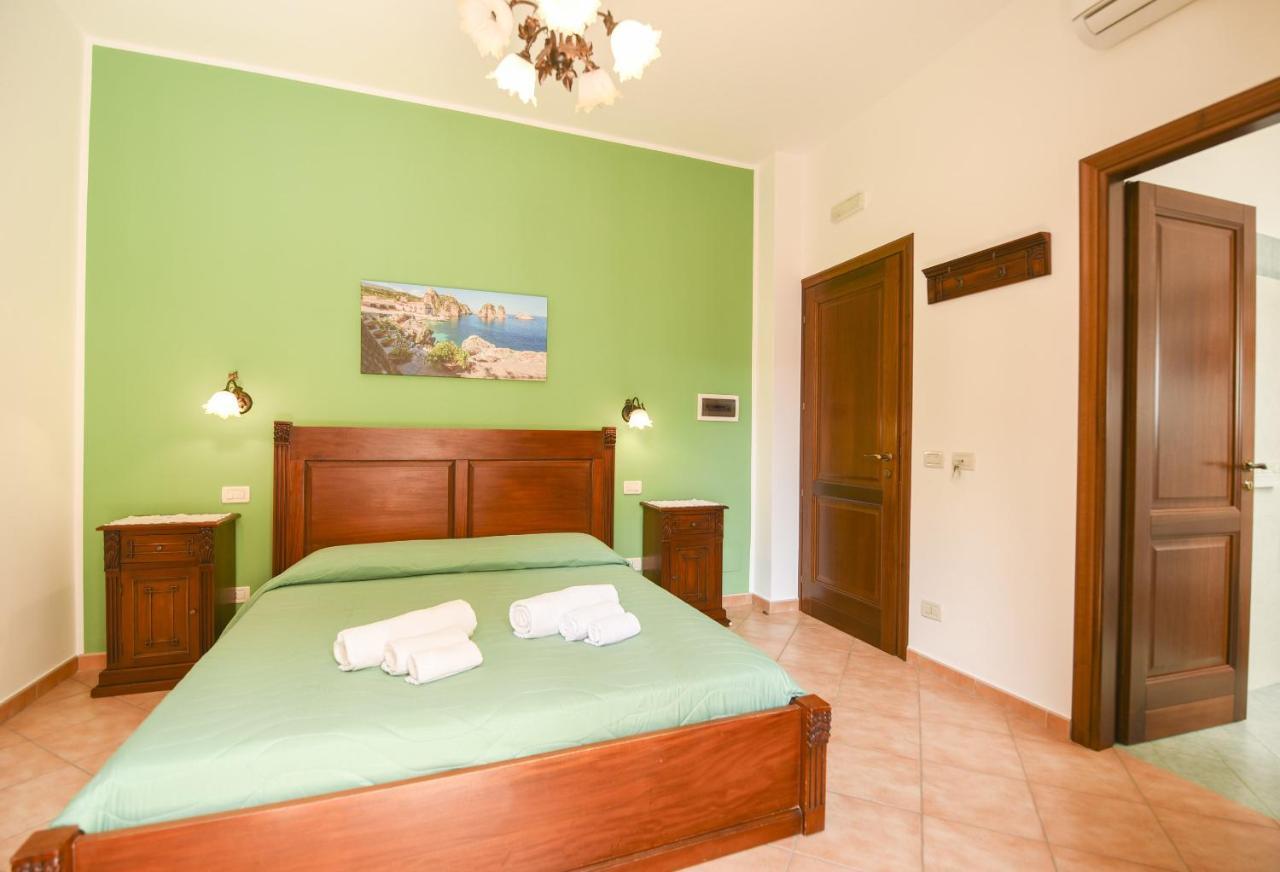 Bed and Breakfast Aurora Castelluzzo Exterior foto