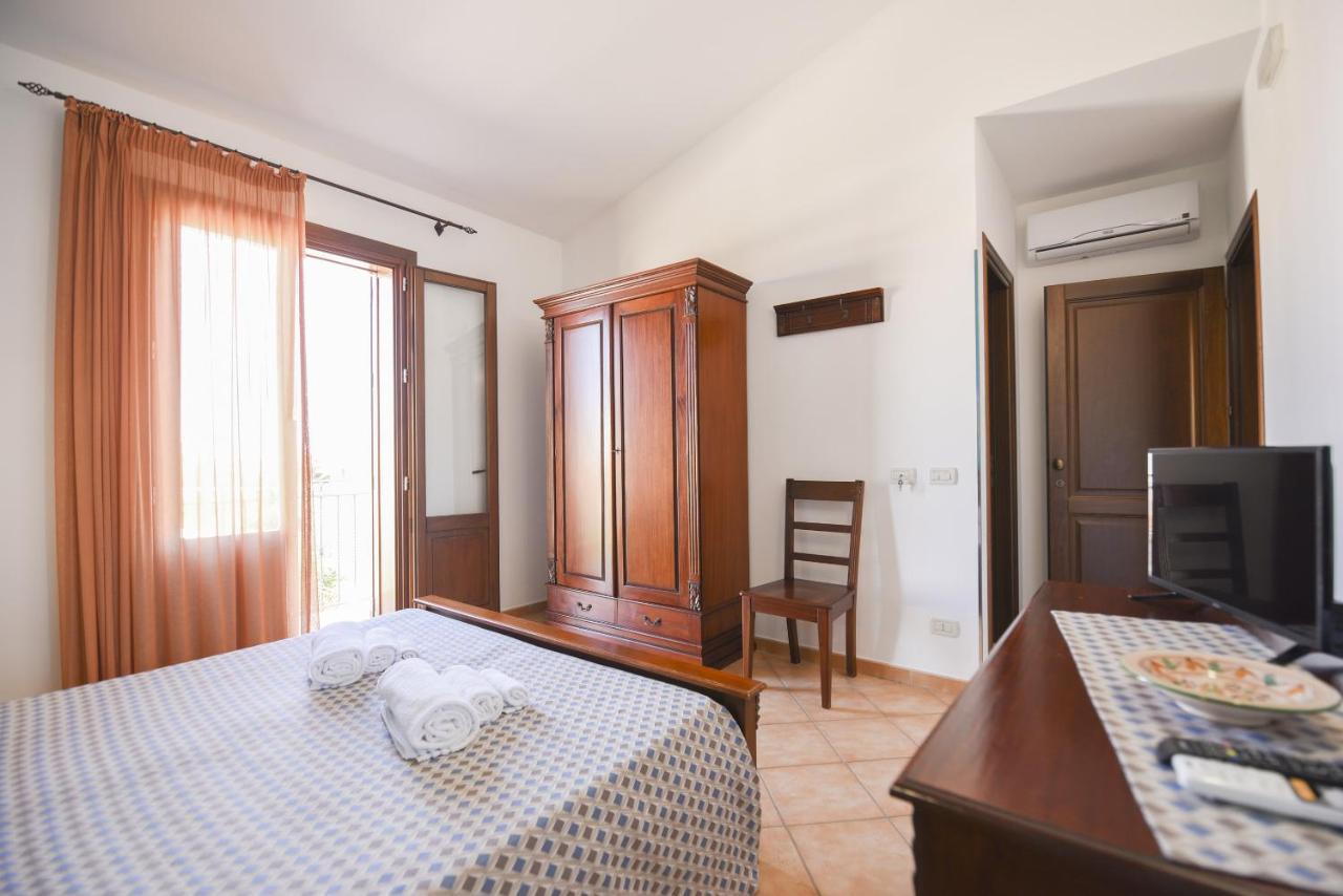 Bed and Breakfast Aurora Castelluzzo Exterior foto