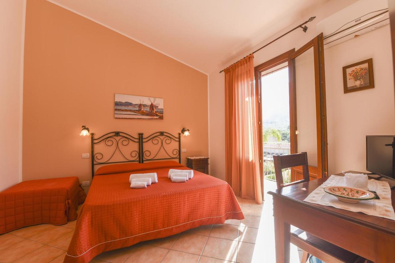 Bed and Breakfast Aurora Castelluzzo Exterior foto