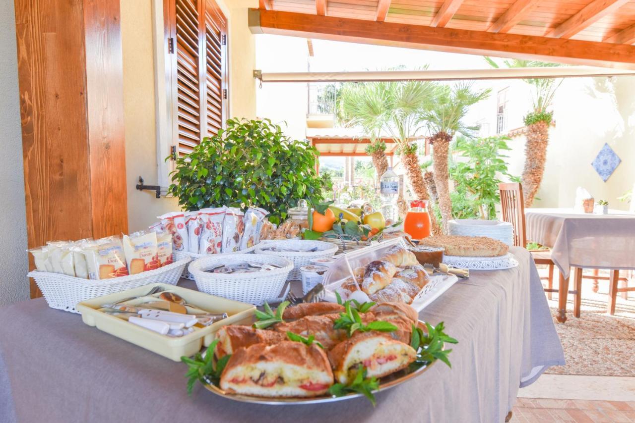 Bed and Breakfast Aurora Castelluzzo Exterior foto