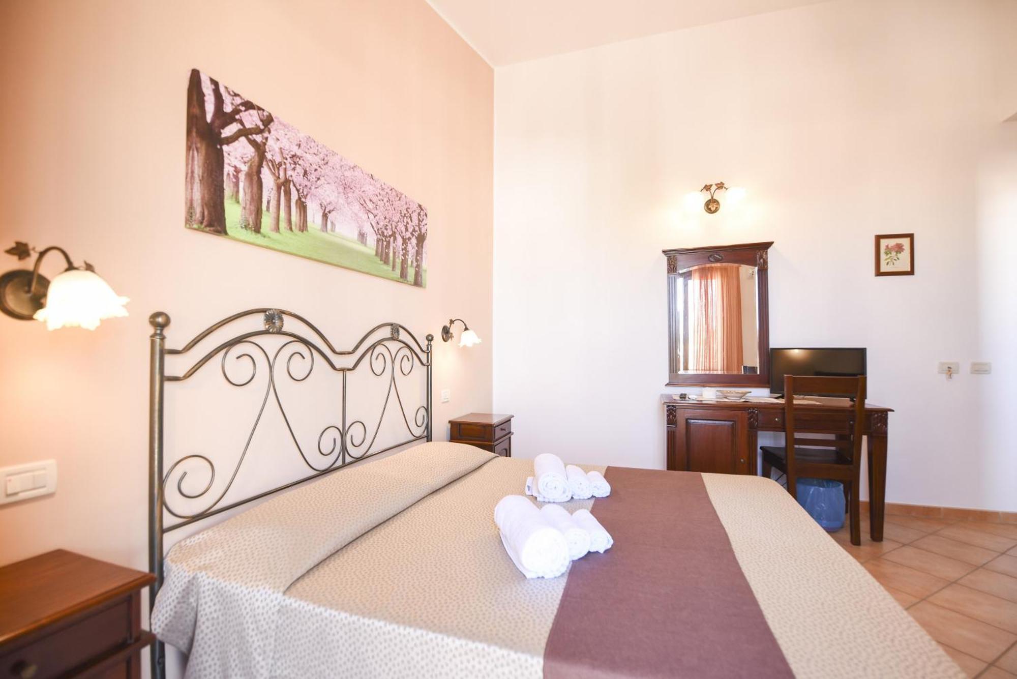 Bed and Breakfast Aurora Castelluzzo Habitación foto